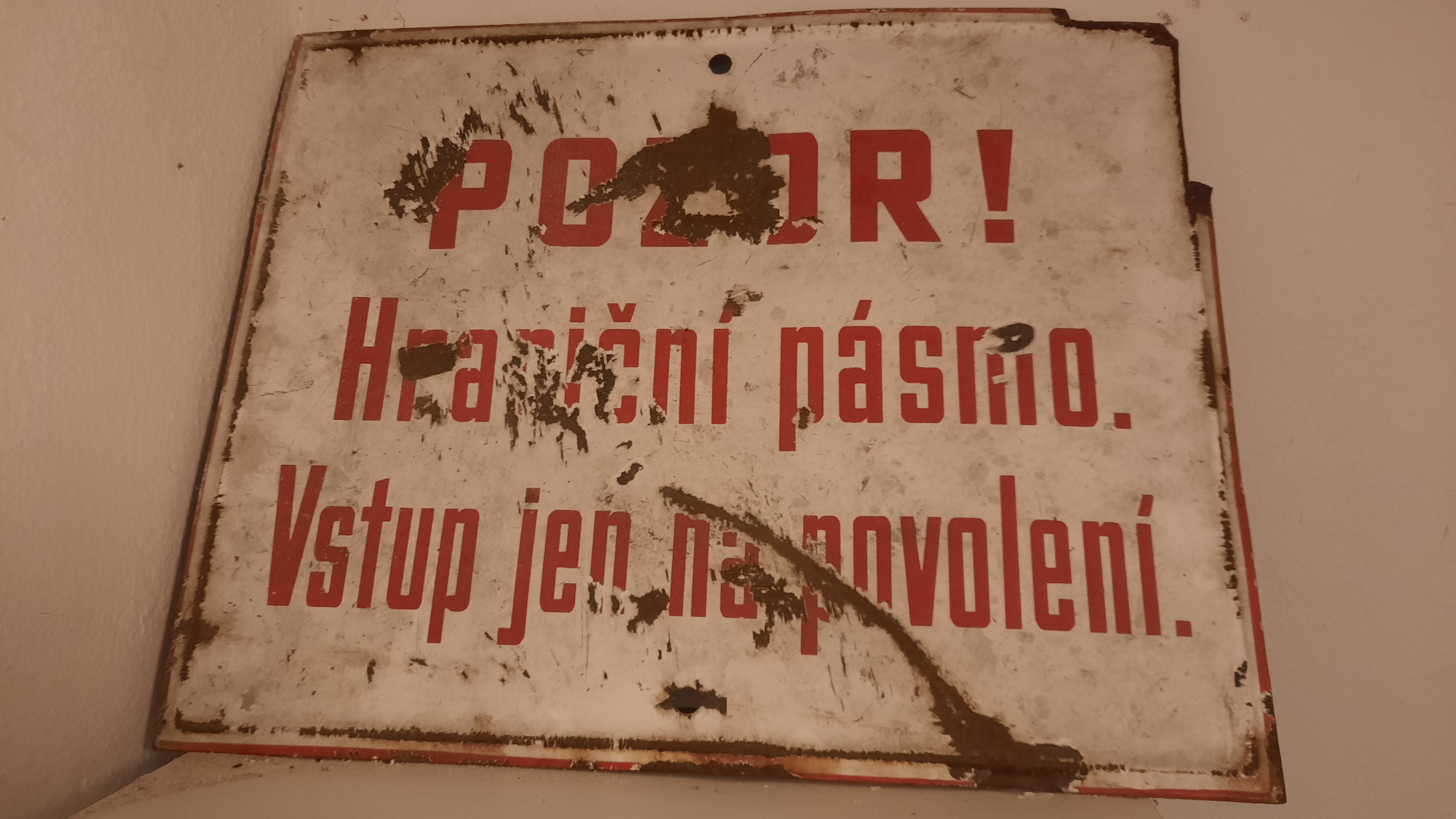 žo